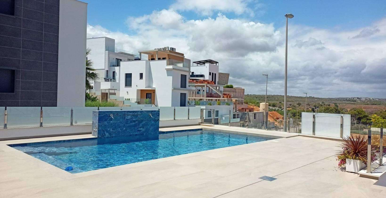 spanien-immobilien-campoamor-fantastische-freistehende-villa